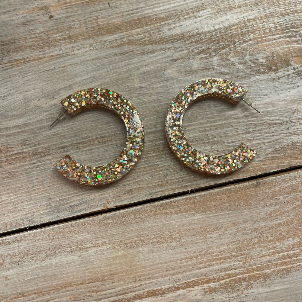 Gold earrings